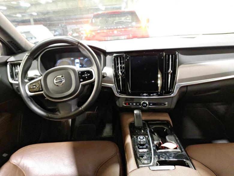 Volvo V90 2.0 T8 Plug-In Hybrid Momentum Pro AWD Aut. LED-Xenon Virtual ACC Navi Leather KeylessGo Klima PDC ... #6