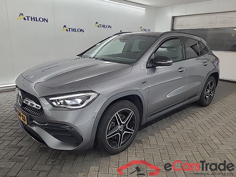 MERCEDES-BENZ GLA GLA 250 e DCT Business Sol AMG Limited 5D 160kW