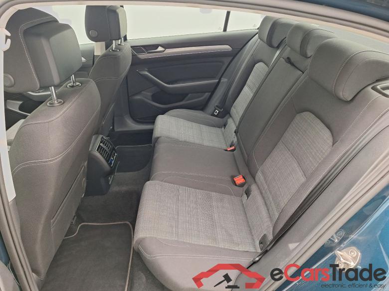 VW, Passat FL'19, Volkswagen Passat 1.5 TSI Style Business DSG 4d #4