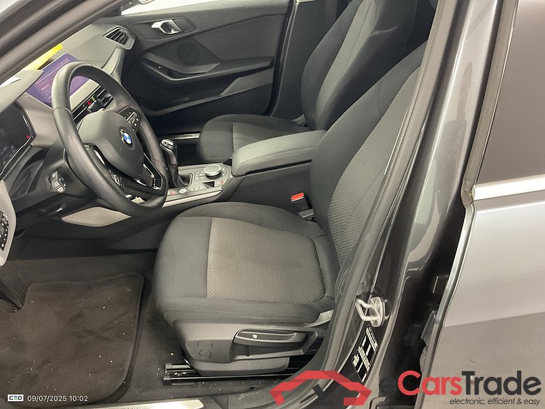 BMW 116d LED-Xenon Navi KeylessGo Klima PDC ... #5