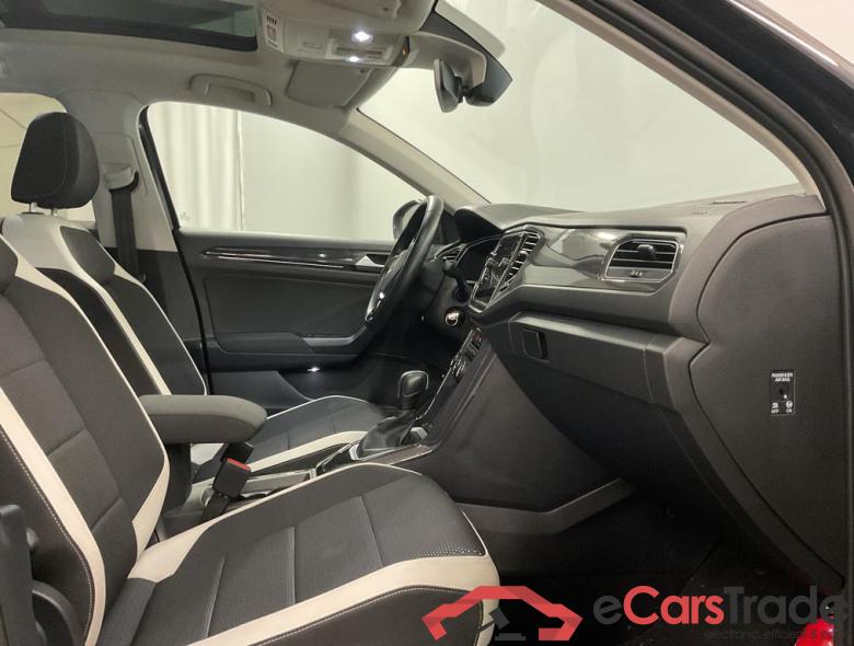 VOLKSWAGEN T-Roc T-Roc Elegance 1.5 TSI 110 kW (150 ch) 7 vitesses DSG #4