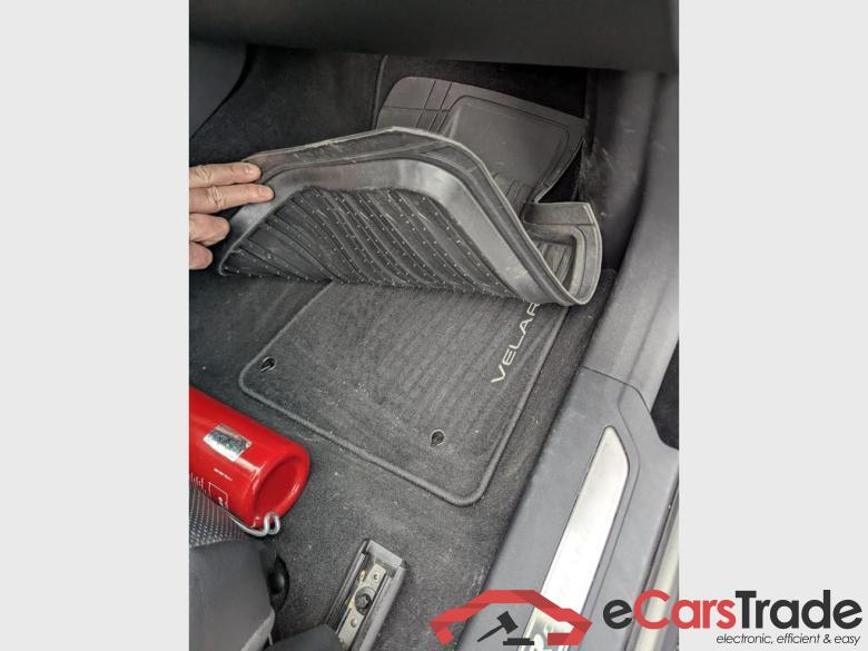 LAND ROVER Range Rover Velar Velar 2.0 TD4 R-Dynamic S #6