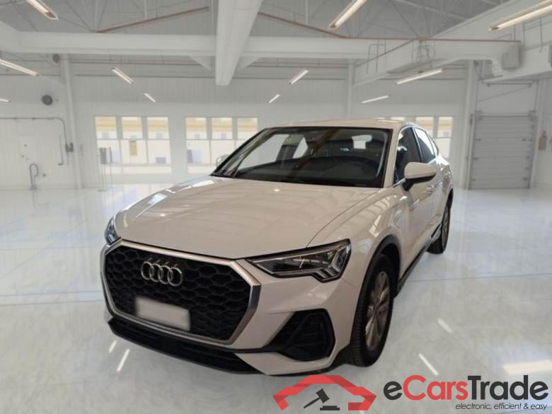 AUDI Q3 SPORTBACK / 2019 / 5P / SUV 45 TFSI E S TRONIC BUSINESS PLUS