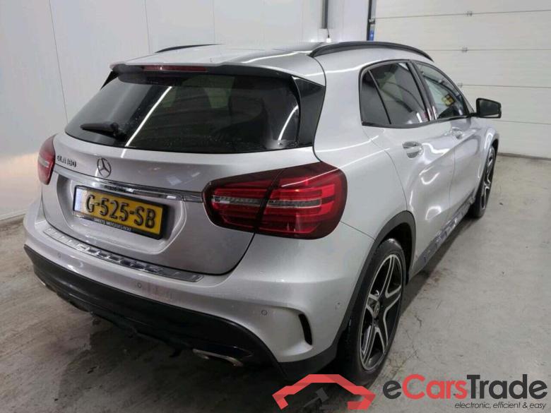 MERCEDES-BENZ GLA-klasse 180 Bns Sol. AMG Ltd #2