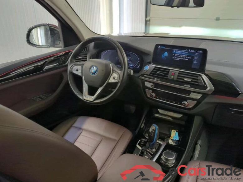 BMW iX3 Executive #3