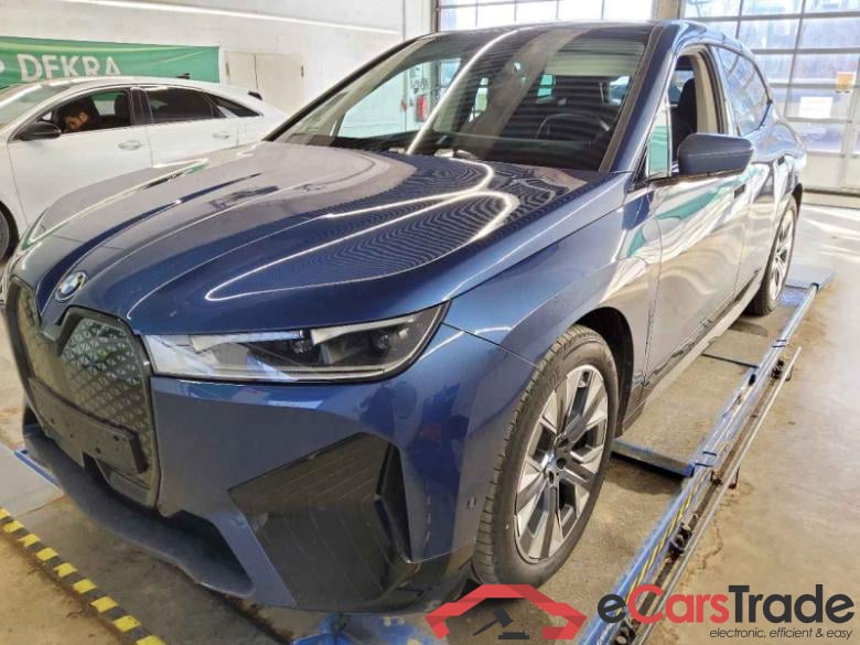 BMW iX (I20)(07.2021->) DE - SUV5 xDrive40, xDrive40 Sport, 2021 - 2024