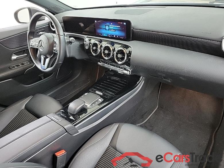 MERCEDES-BENZ A-klasse A 180 DCT Luxury Line 5D 100kW #6