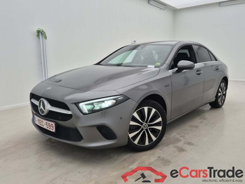 MERCEDES-BENZ A-KLASSE 250E BUSINESS SOLUTION G-TRONI #1