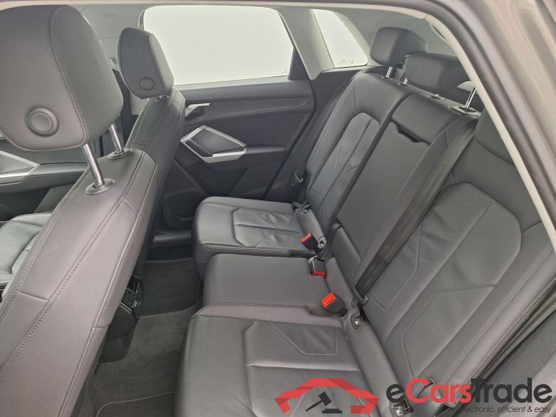 Audi, Q3 '18, Audi Q3 35 TDI S Tronic Business Edition 5d #4