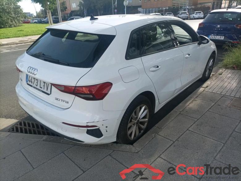 AUDI A3 / 2020 / 5P / berlina con portón Sportback 30 TFSI 81kW (110CV) S tronic #2