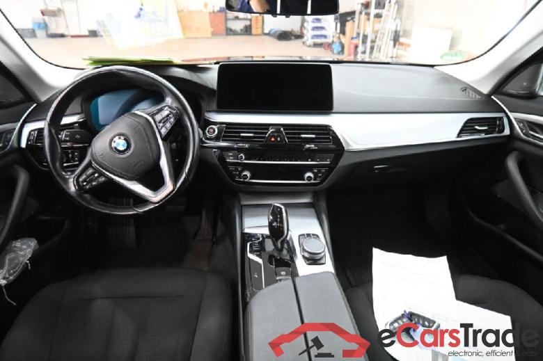 Baureihe 5 Touring 530 d xDrive 3.0 210KW AT8 E6d #3