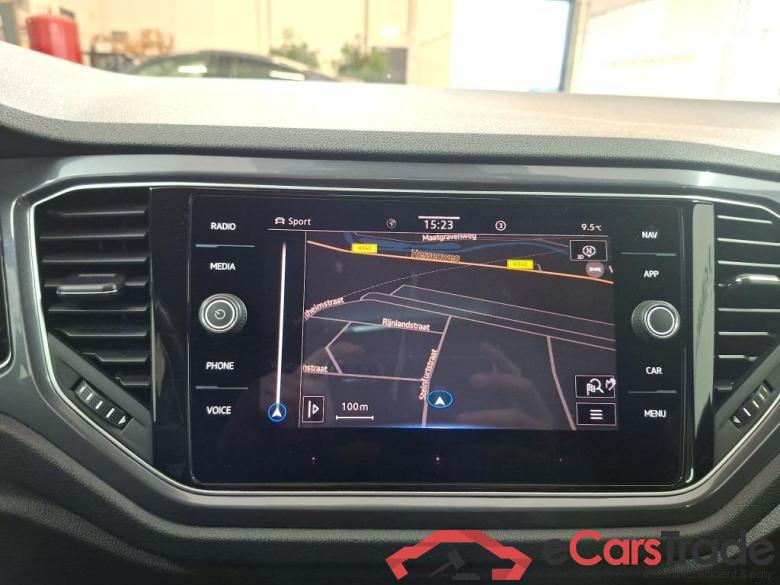 VOLKSWAGEN T-Roc 110 kW #2