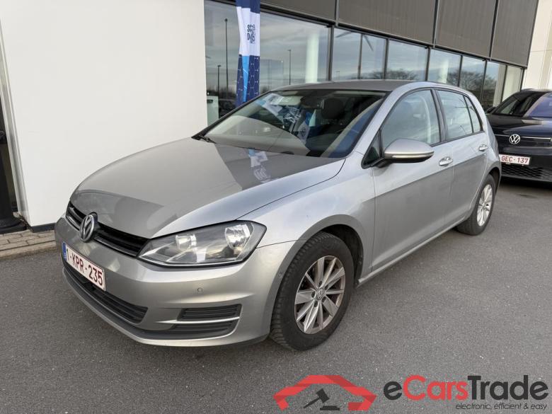VOLKSWAGEN Golf VII Golf Trendline BlueMotion Technology 1.6 l TDI 77 kW (105 PS) 5-speed #1