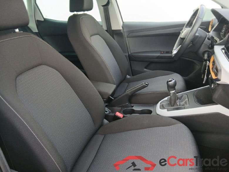 SEAT Arona / 2017 / 5P / todoterreno 1.0 TSI 81kW (110CV) Style Plus (AC) #6