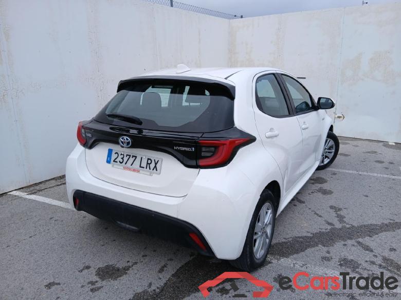 TOYOTA Yaris / 2020 / 5P / berlina con portón 1.5 120H Active Tech #2
