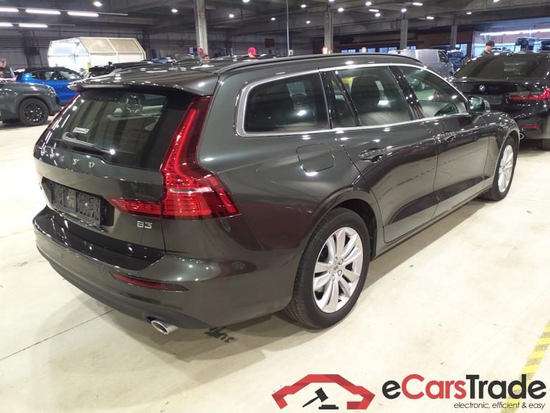 VOLVO V60 2.0 B3 MHEV MOMENTUM PRO AUTO #4