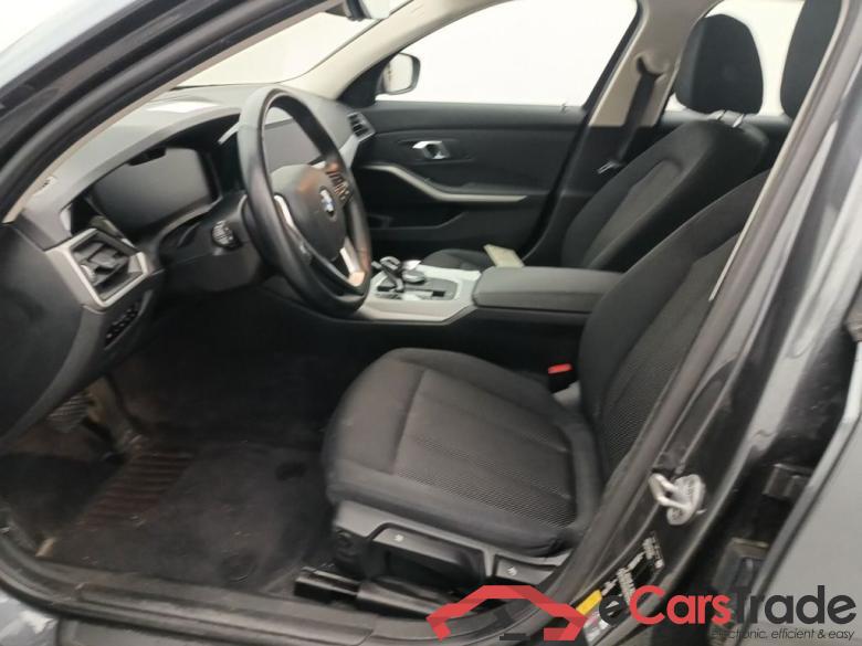 BMW 3 Reeks Berline 330e (135 kW) 4d #3