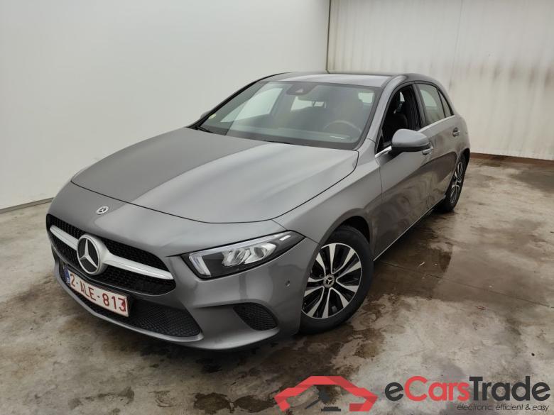 Mercedes-Benz A-Klasse A 180 d Business Solution Aut. 5d #1
