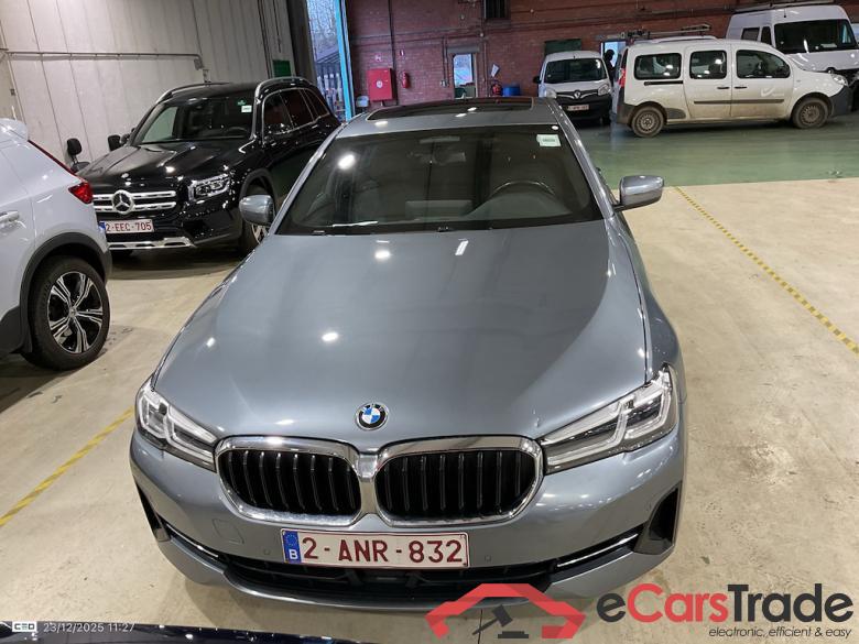 BMW 5-serie 2.0 520D 120KW AUTO #2