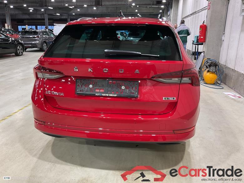 SKODA OCTAVIA COMBI 1.0 TSI MHEV 81KW DSG CLEVER #5