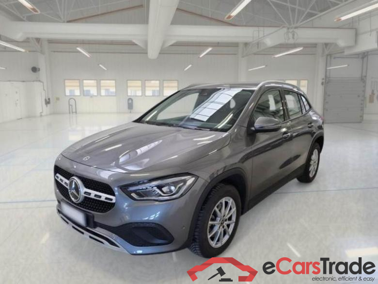 MERCEDES-BENZ GLA / 2020 / 5P / CROSSOVER GLA 200 D AUTOMATIC BUSINESS EXTRA