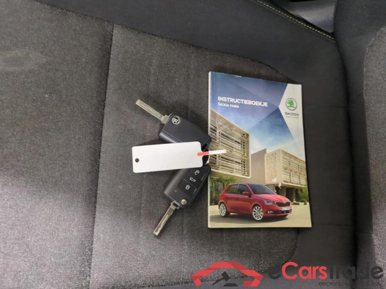 ŠKODA FABIA COMBI 1.0 TSI 70kW Business Edition 5d #4