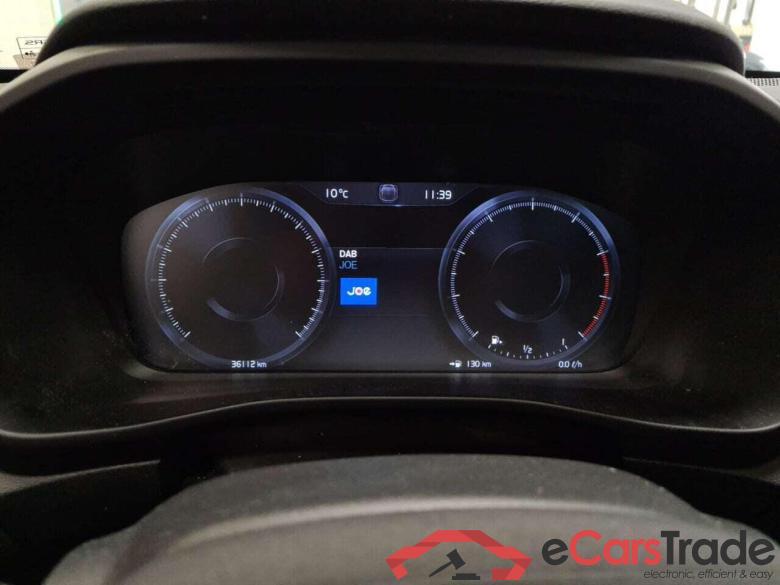 VOLVO XC40 T3 R-Design  #5