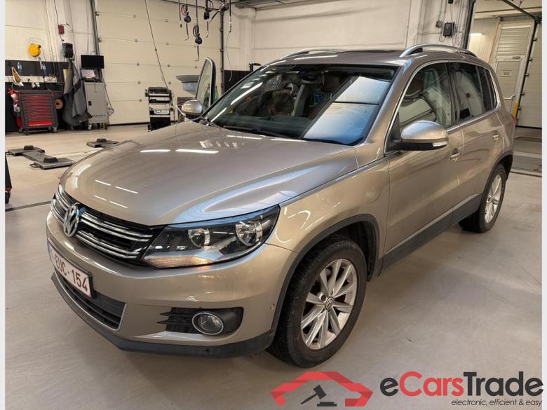 VOLKSWAGEN Tiguan Tiguan Sport & Style 2.0 TDI BlueMotion Technology 81 kW (110 ch) 6 vitesses manuel #1