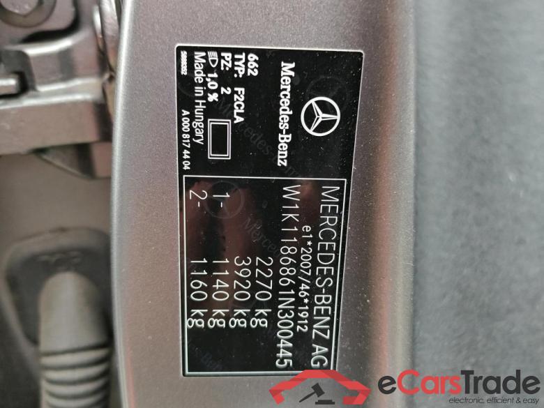MERCEDES-BENZ CLA-klasse Shooting Brake 118 kW #2