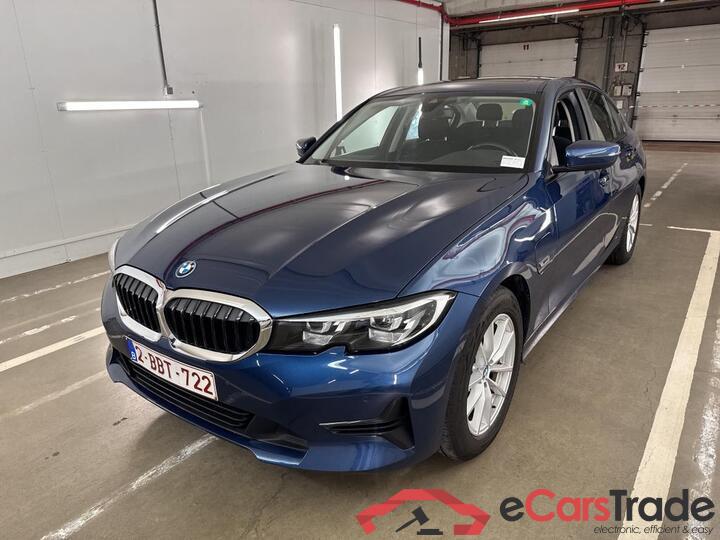 BMW 3 Reeks Berline 3 Reeks Berline 330e (215 kW) (PHEV) 215kW/292pk  4D/P Auto-8 #1