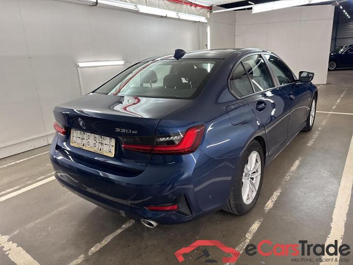 BMW 3 Reeks Berline 3 Reeks Berline 330e (215 kW) (PHEV) 215kW/292pk  4D/P Auto-8 #4
