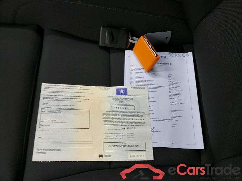 VOLVO - VOL XC40 T4 Recharge 211PK Geartronic Inscription Expr. Pack Intellisafe Pro & Light & Protection & Park Assist Pack & 19 Inch Alloy   * HYBRID * #4