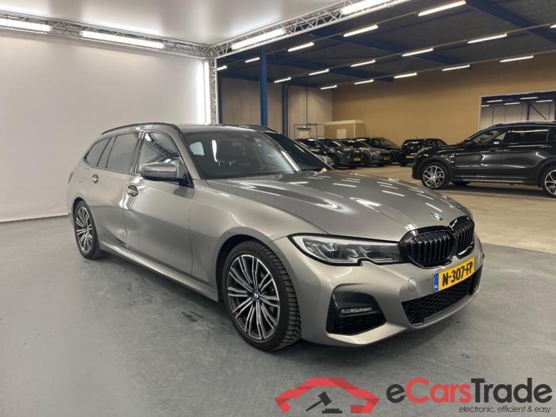 BMW 3-SERIE TOURING 320i Business Edition Plus #2