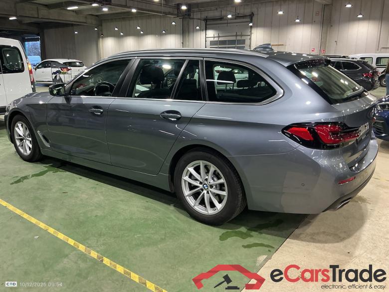 BMW 5 TOURING DIESEL - 2020 518 dA MHD #3