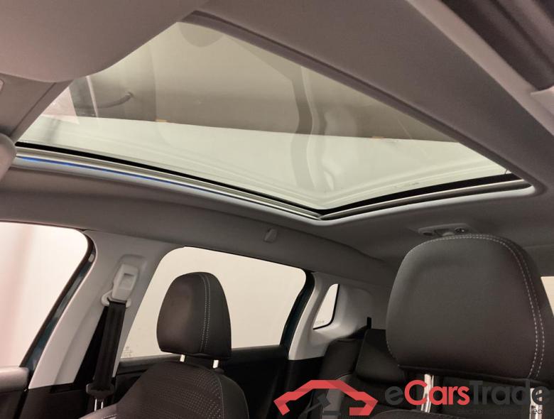 PEUGEOT 2008 1.2 PureTech Allure S&S #6