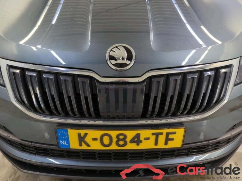 SKODA Karoq 1.5 TSI ACT Bus. Ed. #4