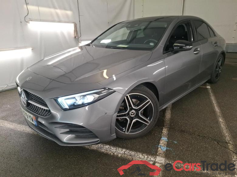 MERCEDES-BENZ Classe A Berline / 2018 / 4P / Berline A 200 AMG Line 7G-DCT