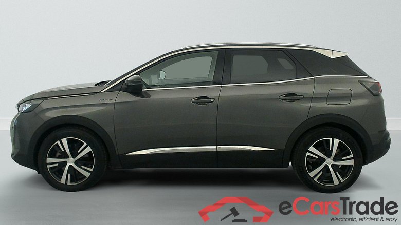 Peugeot 3008 Hybrid4 300 e-EAT8 GT #4