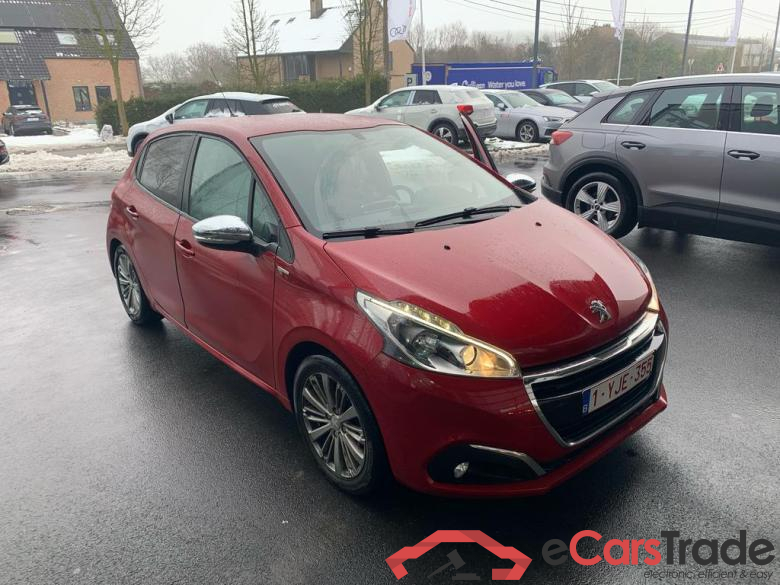 PEUGEOT 208 1.2i PureTech Style