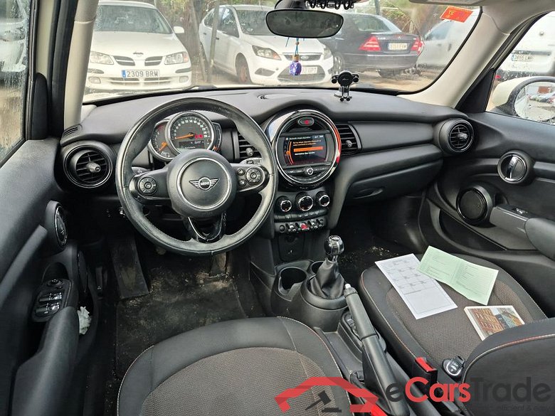 MINI MINI / 2014 / 5P / berlina con portón ONE 5 PUERTAS (CX) #3