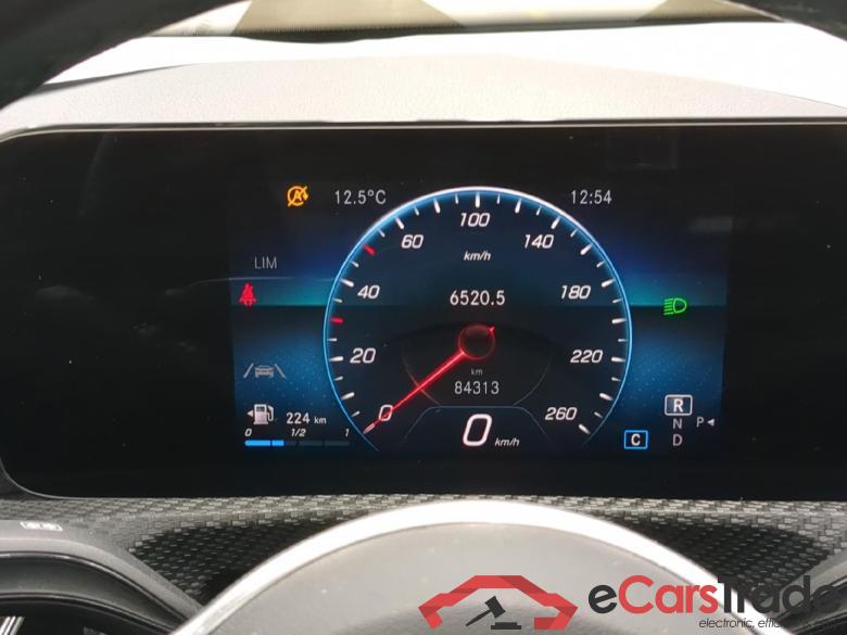 MERCEDES-BENZ Classe A Compact / 2018 / 5P / Berline A 180 d Business Line 8G-DCT #6