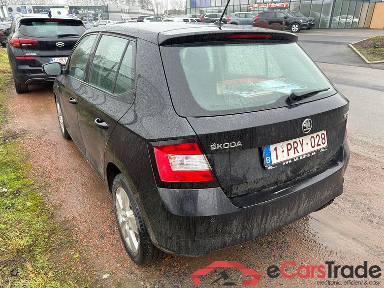 Skoda Fabia 1.0 TSi Clever Navi Klima PDC ... #4