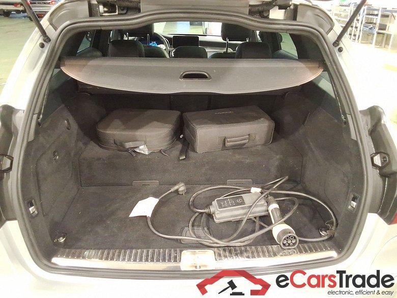 MERCEDES-BENZ C-CLASS BREAK 2.0 C 300 DE AUTO SPORT EDITION #3