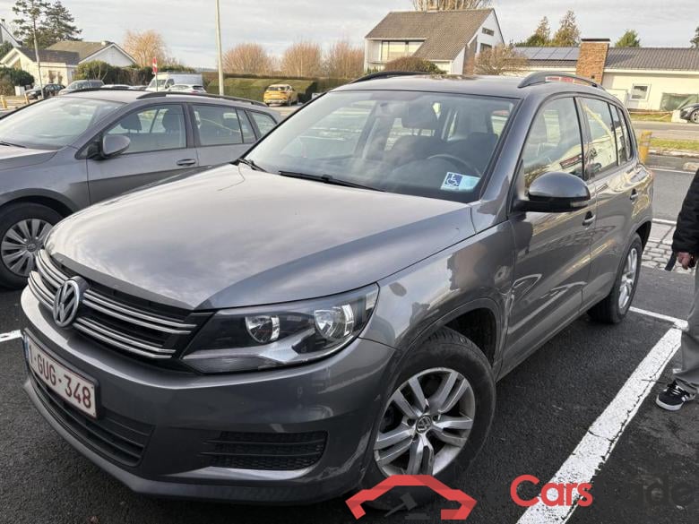VOLKSWAGEN Tiguan Tiguan Trend & Fun 2.0 TDI BlueMotion Technology 81 kW (110 ch) 6 vitesses manuel