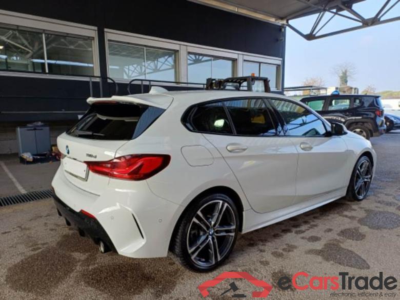 BMW SERIE 1 / 2019 / 5P / BERLINA 118D MSPORT #2