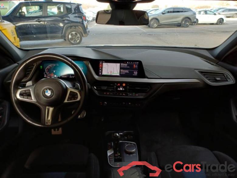 BMW SERIE 1 / 2019 / 5P / BERLINA 118D MSPORT #3