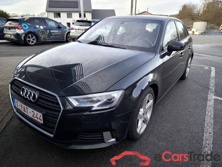 AUDI A3 Sportback Sportback 2.0 TDi Sport #2