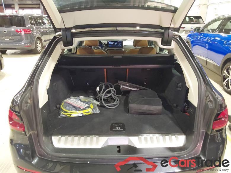 BMW 5 SERIES TOURING 2.0 530E 200KW XDRIVE AUTO TOURING #3