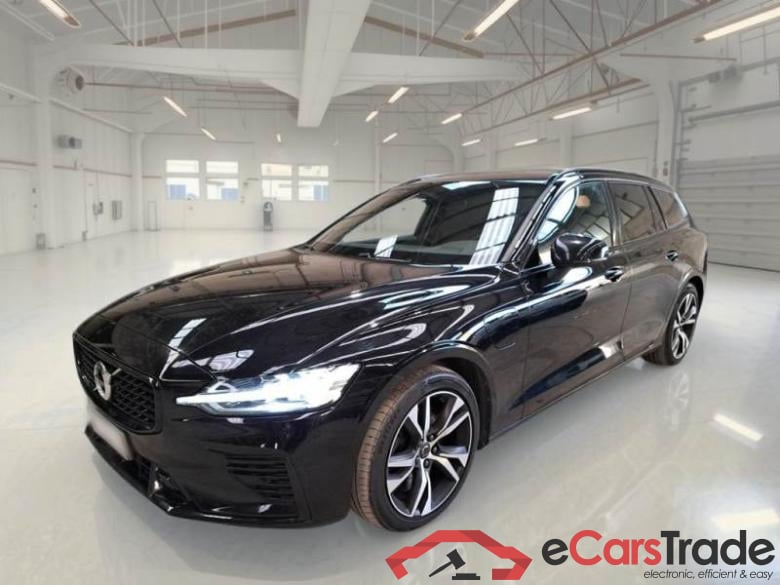 VOLVO V60 / 2019 / 5P / STATION WAGON T6 PLUG-IN AWD AUTOM.RECH.R-DESIGN
