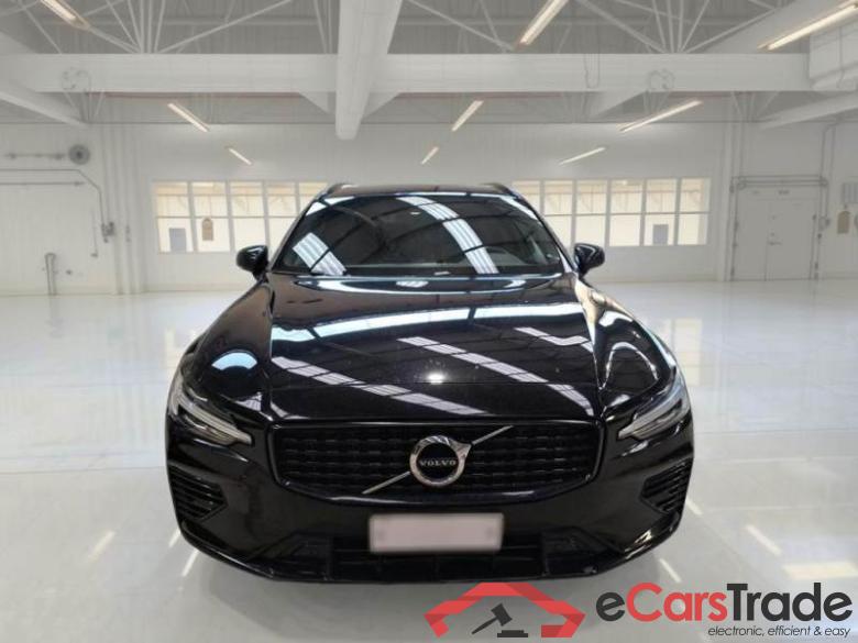 VOLVO V60 / 2019 / 5P / STATION WAGON T6 PLUG-IN AWD AUTOM.RECH.R-DESIGN #6